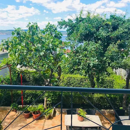 Apartment Breza - Balcony And One Bedroom